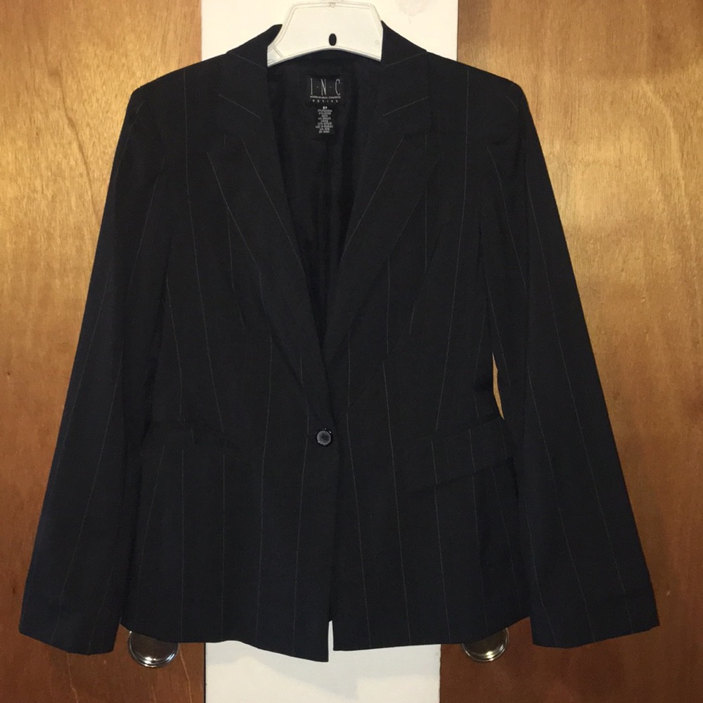 ♣️Worn Once I.N.C Pin Striped Blazer